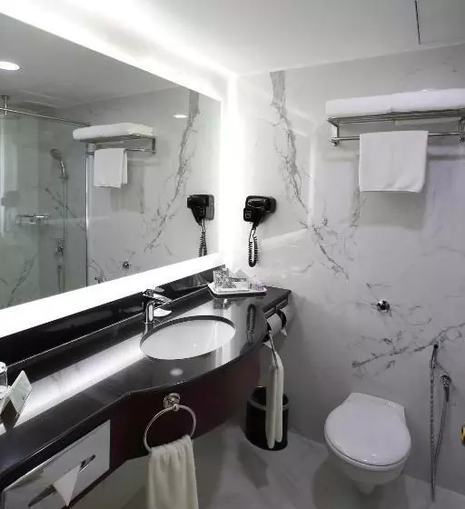 کابین, Corus Hotel Kuala Lumpur
