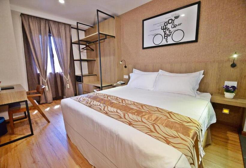 غرفة سوبيريور سرير كينج, Diamond Inn