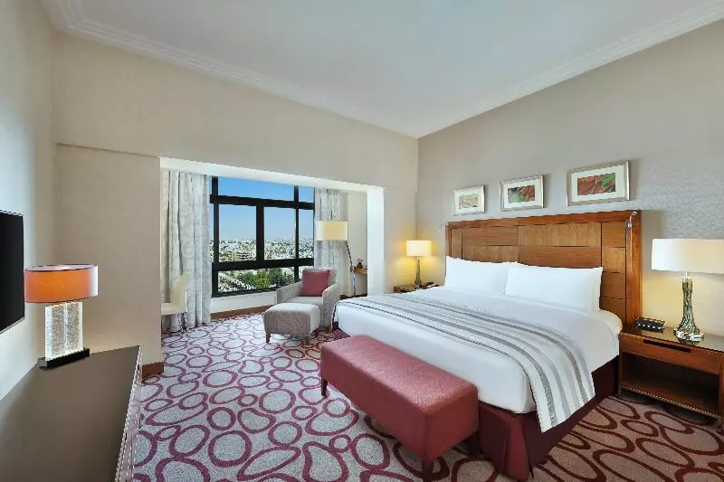 Club Room King Bed, Intercontinental Jordan, An Ihg