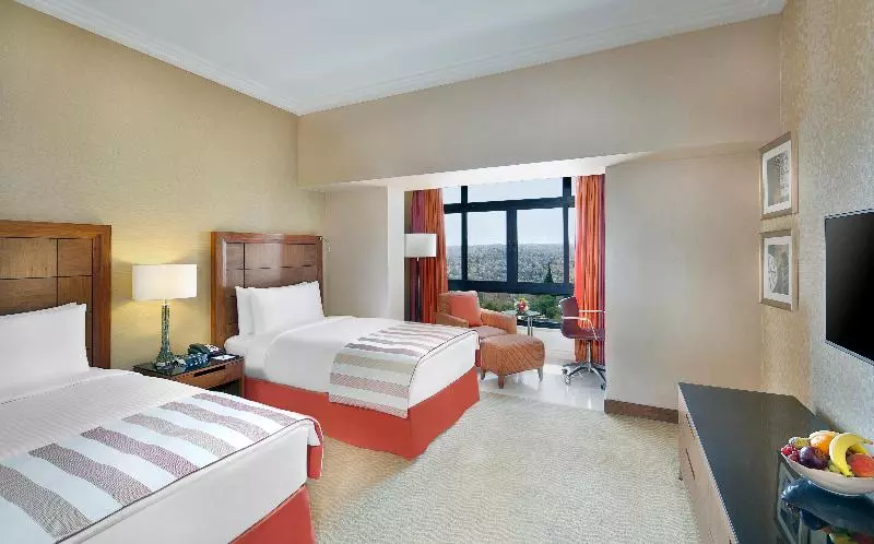 Club Room King Bed, Intercontinental Jordan, An Ihg