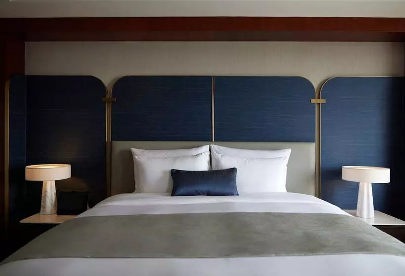 デラックススイート, Lotte Hotel World