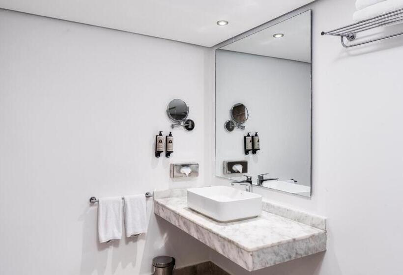Quarto Familiar, Marina Bay Tanger