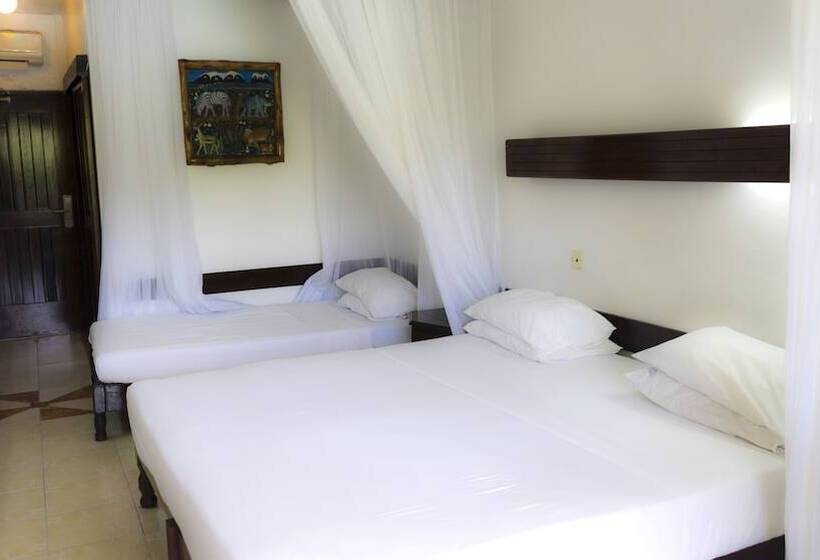 Camera Standard, Reef Hotel Mombasa