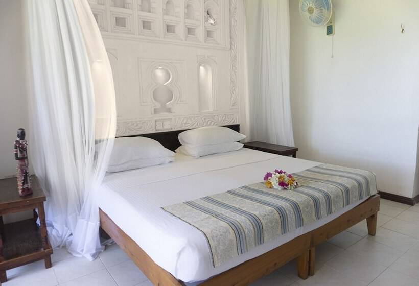 اتاق استاندارد, Reef Hotel Mombasa