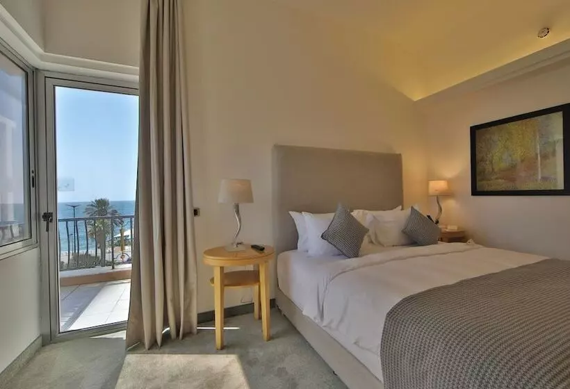 اتاق لوکس با چشمانداز دریا, Riviera Hotel Beirut