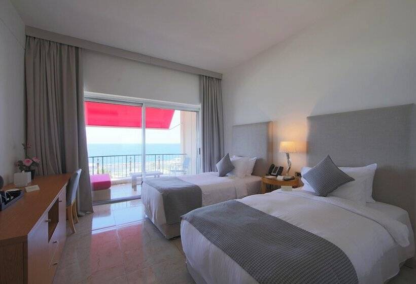 اتاق سوپریور با چشمانداز دریا, Riviera Hotel Beirut