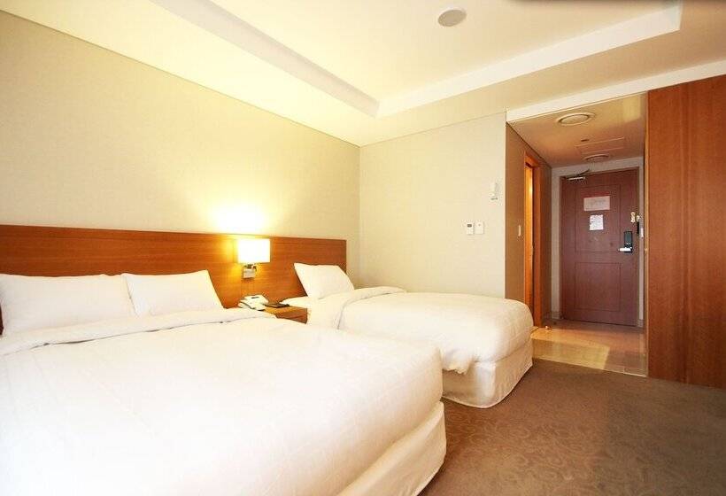 غرفة عائلية, Seoul Rex