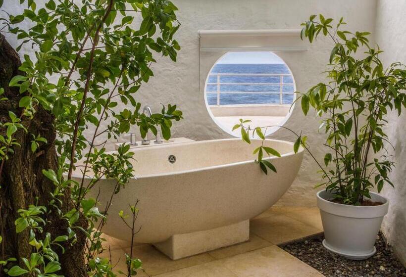 ویلای دلوکس 1 خوابه با چشم‌انداز دریا, Trident