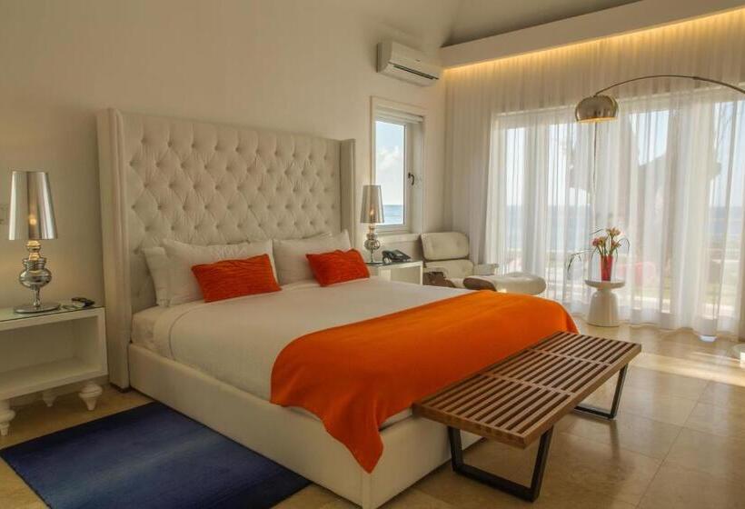 ویلا دلوکس 2 خوابه, Trident