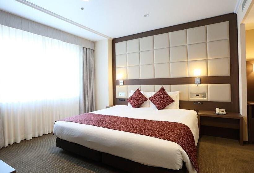 Полулюкс, Loisir Hotel Toyohashi