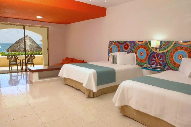 オーシャンビュージュニアスイート, All Ritmo Cancun Resort & Water Park