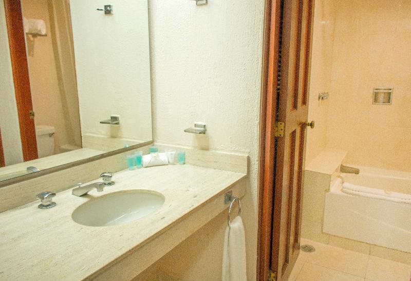 スタンダードスタジオ, All Ritmo Cancun Resort & Water Park