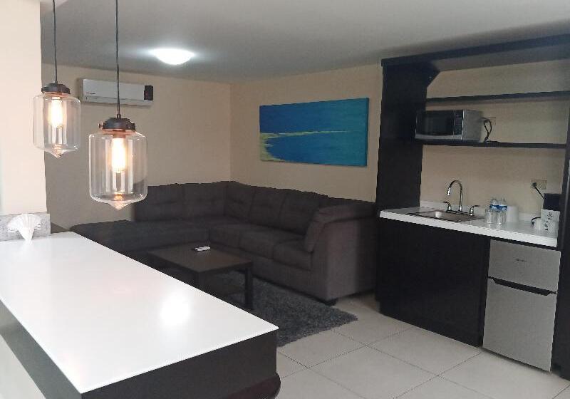 주니어 스위트, Baja Inn Hoteles Ensenada