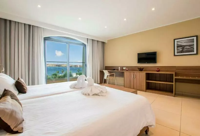 اتاق سوپریور سه تخته, Doubletree by Hilton Malta
