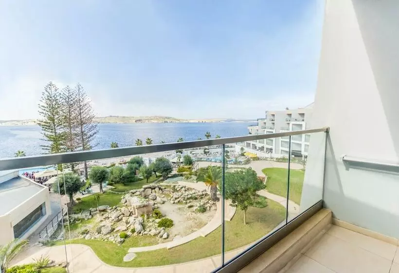 سوییت با چشم‌انداز دریا, Doubletree by Hilton Malta