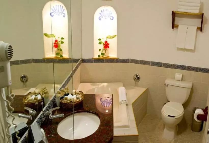 کلبه دلوکس, Casa Del Mar Cozumel Hotel & Dive Resort