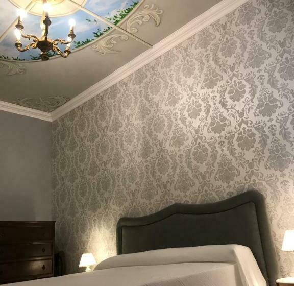 اتاق سوپریور, Castille