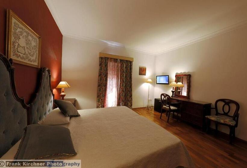 اتاق سوپریور, Castille