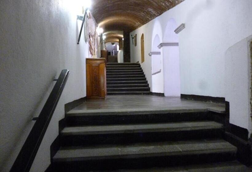 اتاق استاندارد با تخت بزرگ, Castillo De Santa Cecilia