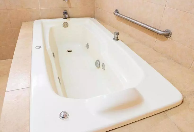 اتاق استاندارد چهار تخته, Collection O Hotel Mocambo, Boca Del Río