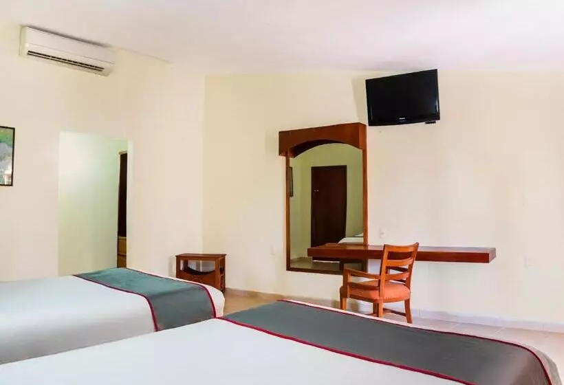 اتاق استاندارد چهار تخته, Collection O Hotel Mocambo, Boca Del Río