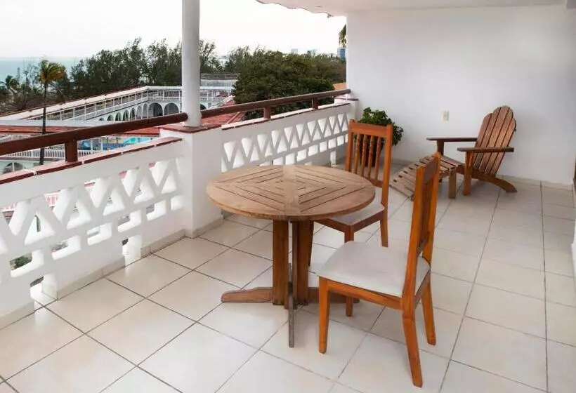 اتاق لوکس با چشم‌انداز دریا, Collection O Hotel Mocambo, Boca Del Río