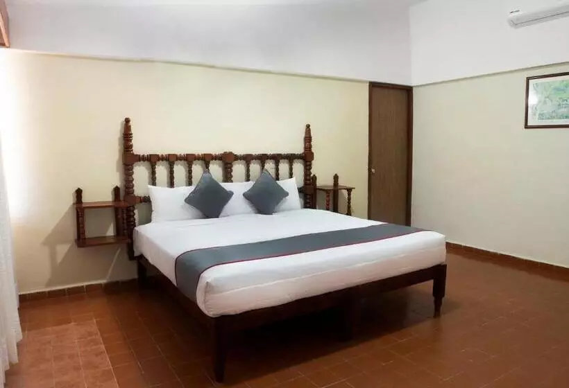 اتاق استاندارد با چشم‌انداز استخر, Collection O Hotel Mocambo, Boca Del Río