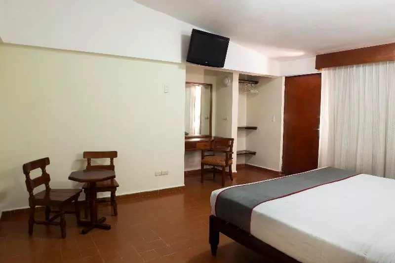 اتاق استاندارد با چشم‌انداز استخر, Collection O Hotel Mocambo, Boca Del Río