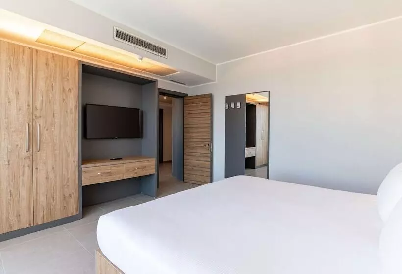 سوییت با چشم‌انداز دریا, Doubletree by Hilton Malta