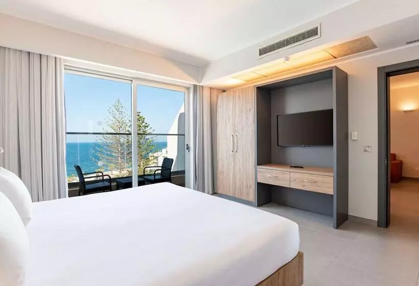 سوییت با چشم‌انداز دریا, Doubletree by Hilton Malta