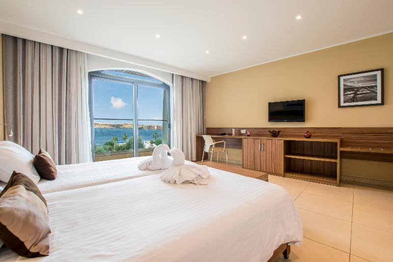 اتاق سوپریور چهار تخته, Doubletree by Hilton Malta