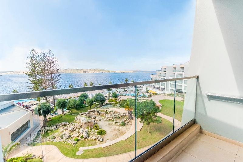 اتاق استاندارد چهار تخته با چشمانداز دریا, Doubletree by Hilton Malta
