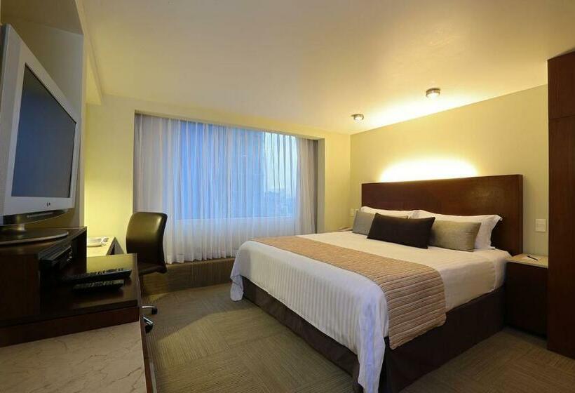 سوییت جونیور, Emporio Reforma