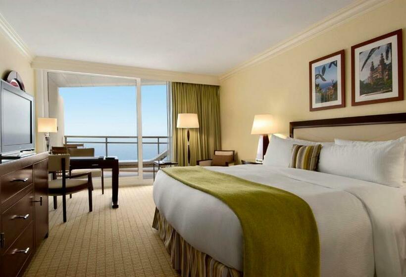 Habitació Deluxe Llit King, Fairmont Montecarlo