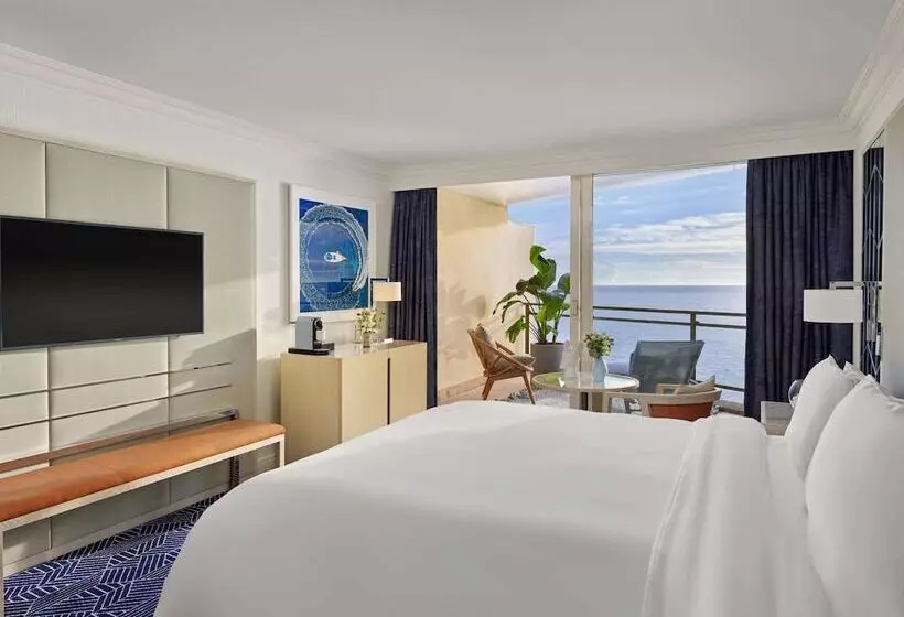 اتاق لوکس با چشم‌انداز دریا, Fairmont Montecarlo