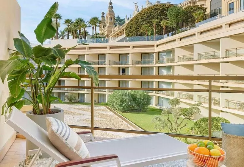 سوییت با چشم‌انداز باغ, Fairmont Montecarlo