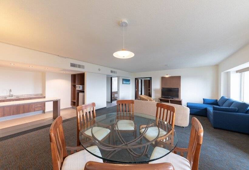 جناح مطل على المدينة, Holiday Inn Guadalajara Expo Plaza Del Sol, An Ihg