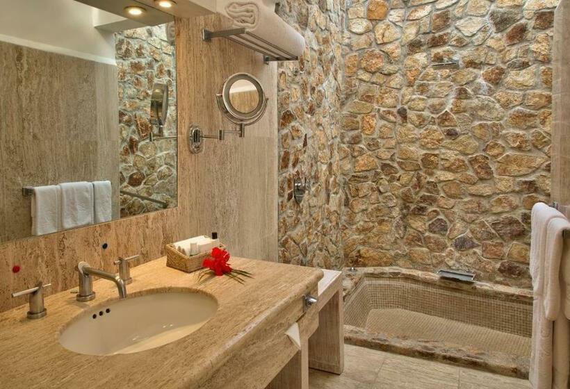 סוויטת מאסור, Las Brisas Acapulco