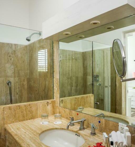 חדר סטנדרט עם מיטת קינג, Las Brisas Acapulco