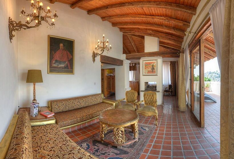 デラックススイート, Posada De La Mision, Hotel Museo Y Jardin