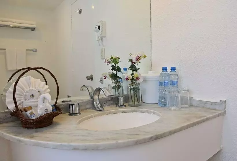 Standard Single Room Single Bed, Ritz Acapulco All Inclusive