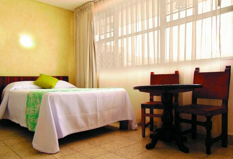 חדר סטנדרט שתי מיטות זוגיות, Rosita