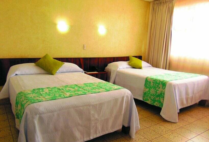 스탠다드 룸 더블 침대 2개, Rosita