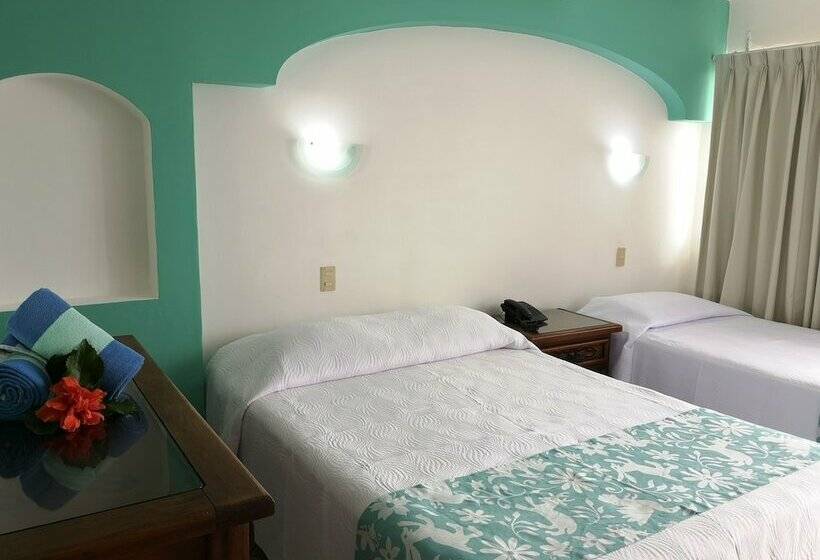 스탠다드 룸 더블 침대 2개, Rosita