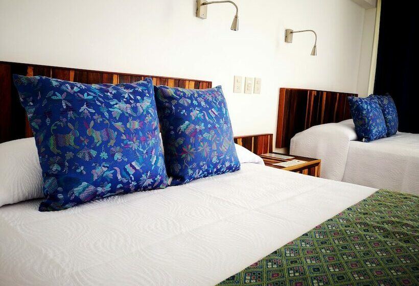 스탠다드 룸 더블 침대 2개, Rosita