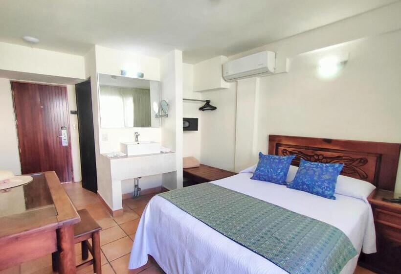 スタンダードルーム, Rosita