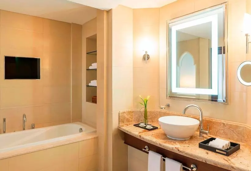 ジュニアスイート, Sheraton Oman