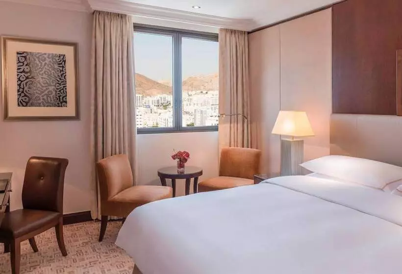 スイート, Sheraton Oman