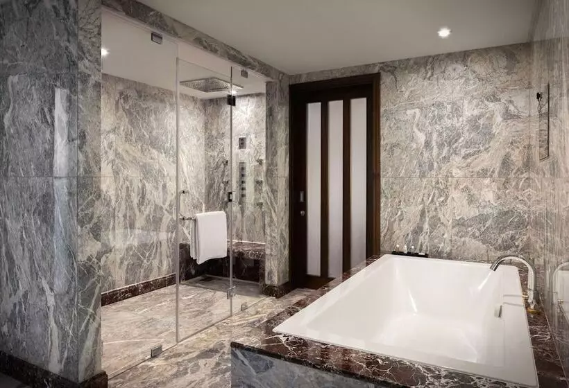ロイヤルスイート, Sheraton Oman