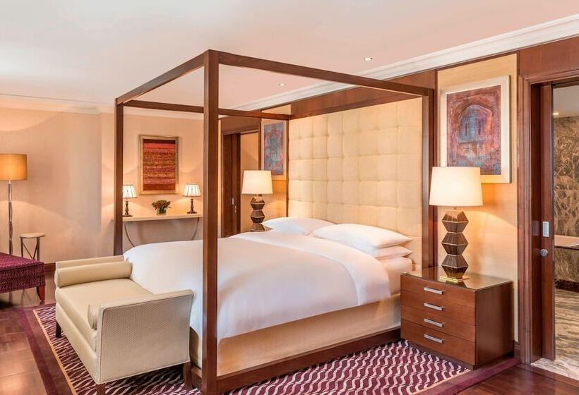 سوئیت رویال, Sheraton Oman